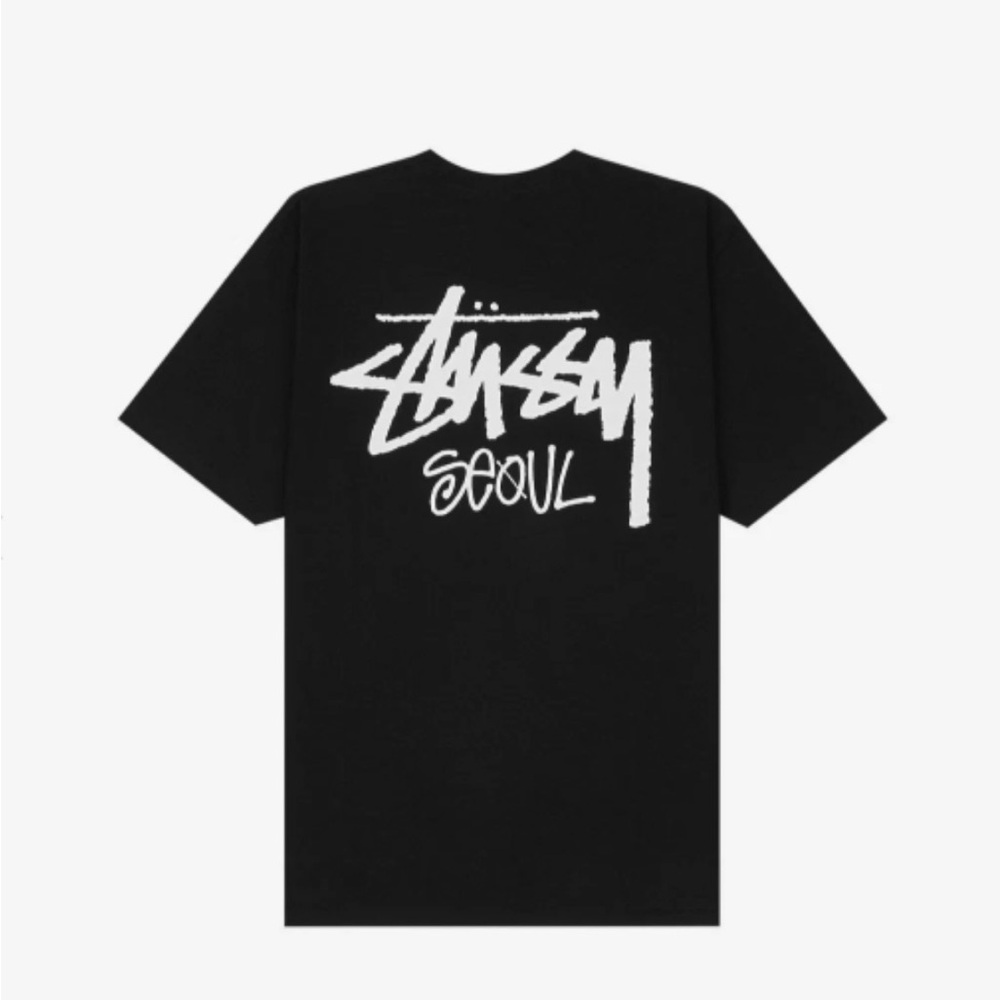 ✨Host pick✨Stussy Black and White Seoul Tee - Picture 2 of 5